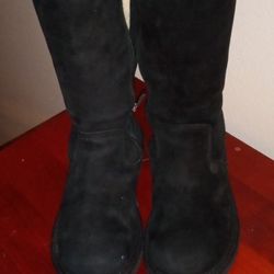 Woman's Ugg Boots 