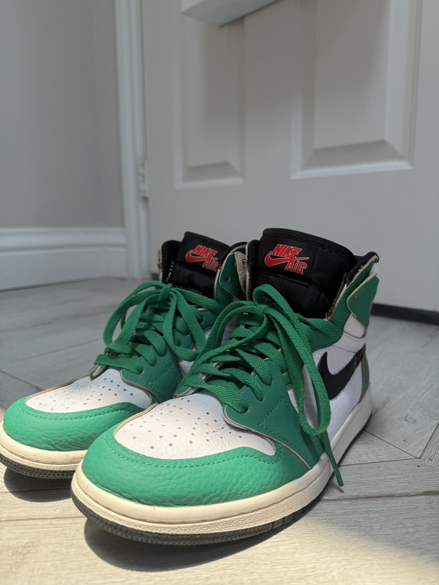 Jordan 1 Retro High Lucky Green Size 7