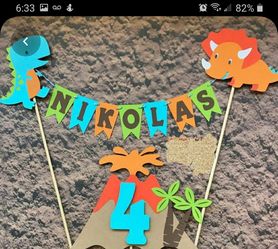 Dinosaur Cake topper