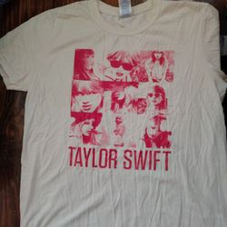 Taylor Swift T-shirt