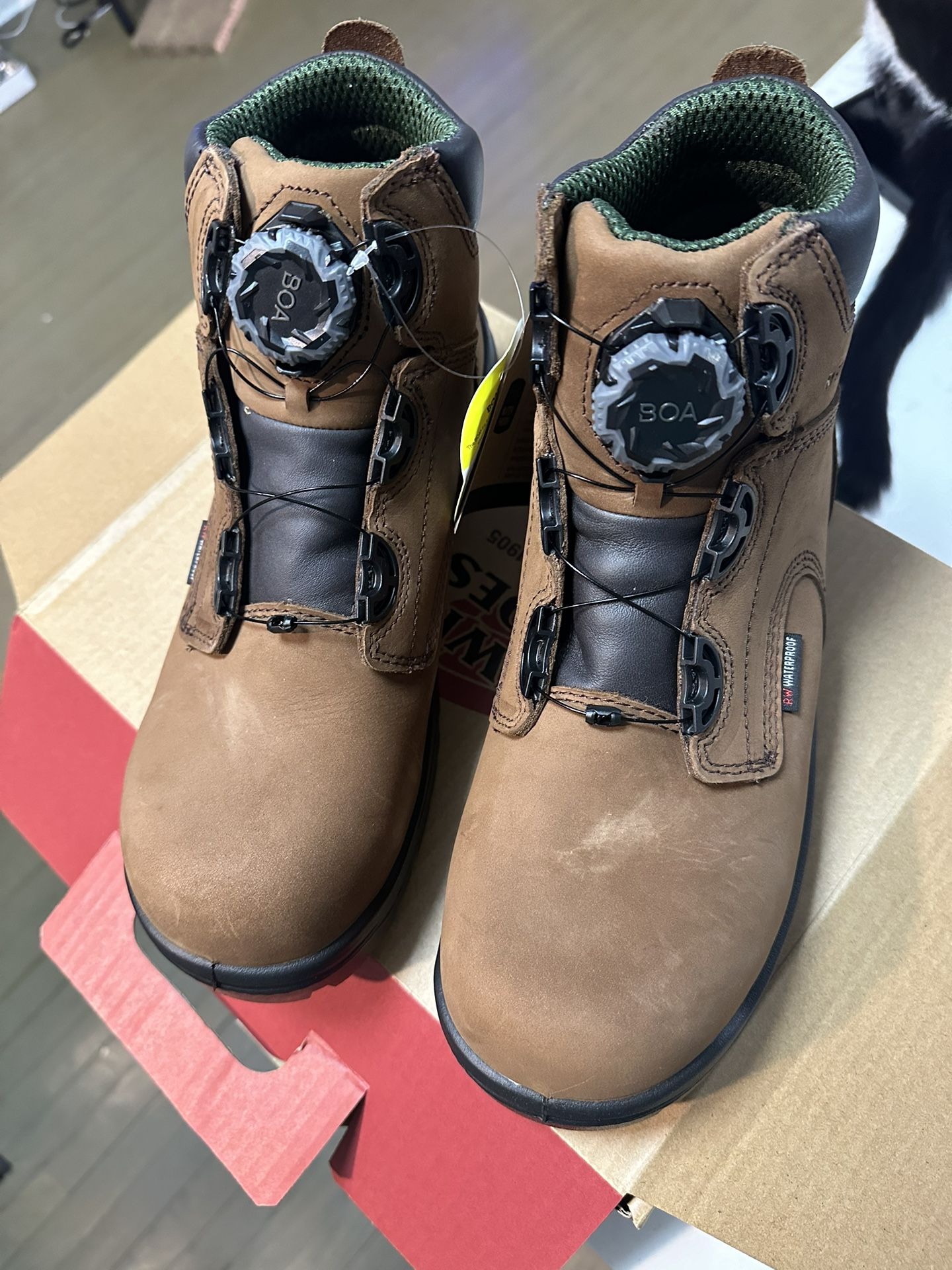 NEW Red Wing KING TOE MEN'S 6-INCH WATERPROOF SAFETY TOE BOOT