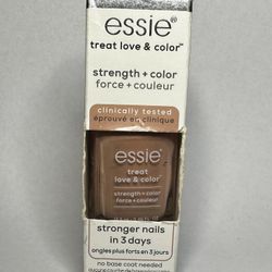 NEW essie Color Final Stretch 