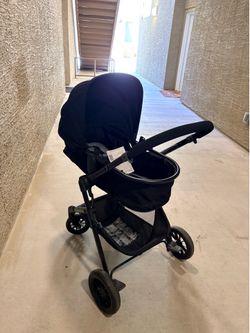 Evenflo Pivot BabyStroller & Car Seat