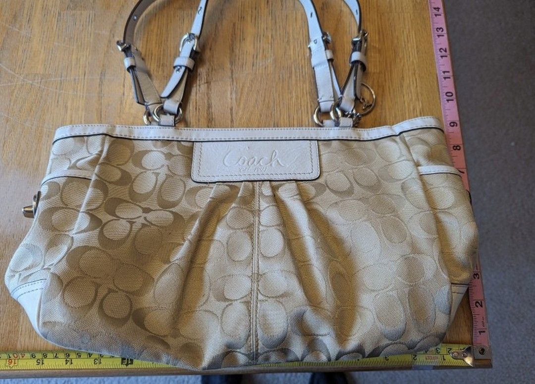 Coach handbag