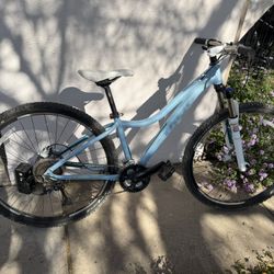 Trek Cali S 15.5inch 