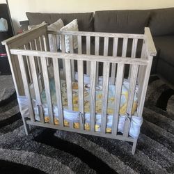 Wooden Mini Crib 