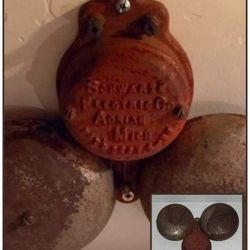 VINTAGE INDUSTRIAL WROUGHT CAST IRON STEEL METAL SCHWARZE ELECTRIC CO ADRIAN MICH DOUBLE BELL ALERT ALARM COLLECTABL