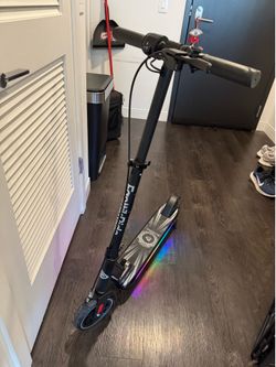 Electric scooter