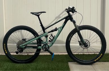 Polygon Sisku D6