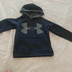 Boys Under Armour Sweatshirt Size YXS