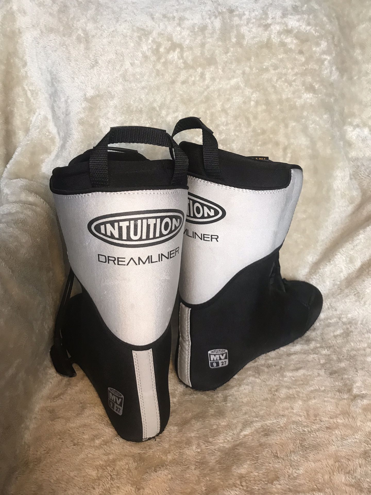 Intuition Dreamliner Boots US 9 EU 27