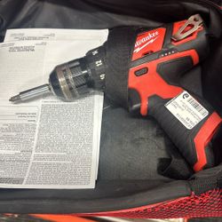 Milwaukee 3/8" Drill/Driver