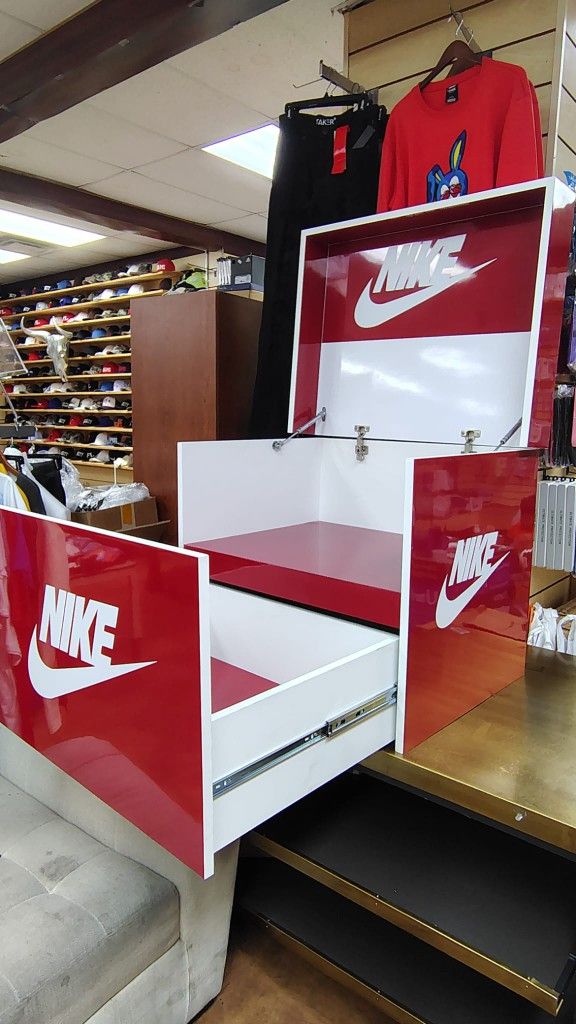 Nike Box