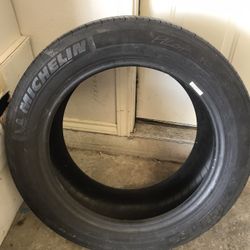 Michellin Tire 235/55/18