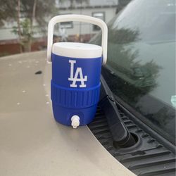 Dodger igloo