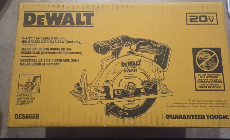 Brand New DeWalt BRUSHLESS CIRCULAR SAW XR (Tool only)