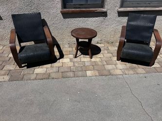 Metal wicker patio chair and table