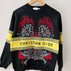Knitted Longsleeves Sweater Fit Up To Large Size 