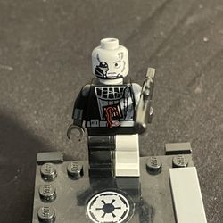 Lego Star Wars- Battle Damaged Darth Vader. 