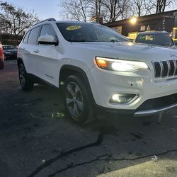 2019 Jeep Cherokee
