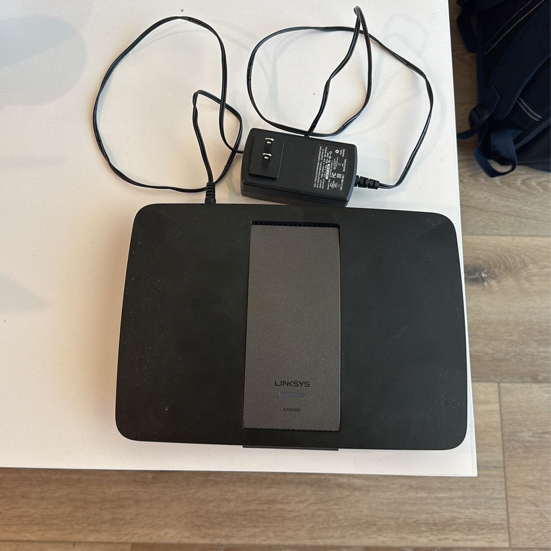 Linksys EA6400