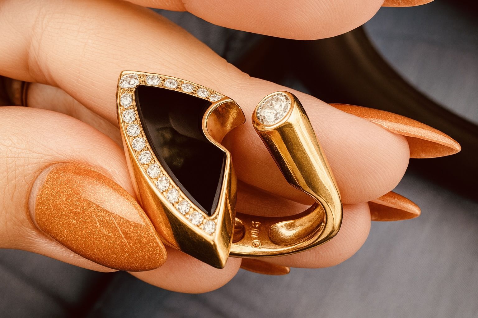 Unique Piece Ring 14k 