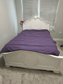 Twin bed with mattress, box and dresser