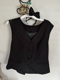 Women’s Black Vest & Tie