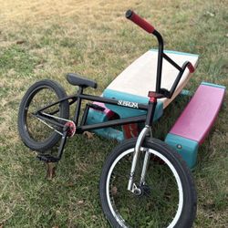 Subrosa 20.5” BMX Bike