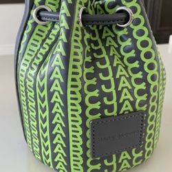 Marc Jacobs Bucket Bag