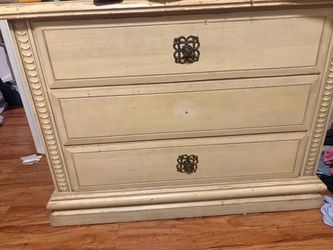 Wood Dresser