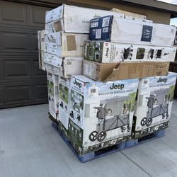 Used pallet/ wagons/strollers/walker/dollhouse