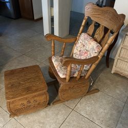 Rocking Chair Antique 