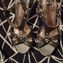 l.e.i. sassy black heels women's size 6