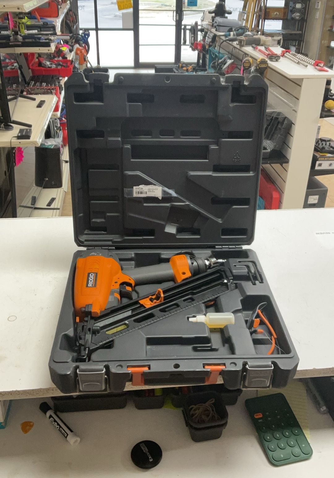 Ridgid Angled Finishing Nailer