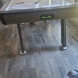 Air Hockey Table 