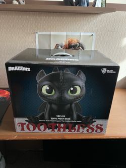 Beast Kingdom How to Train Your Dragon Toothless Piggy Bank