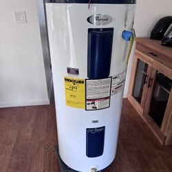 Old But Functional Water Heater - Free