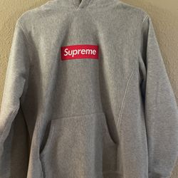 Supreme Block hoodie