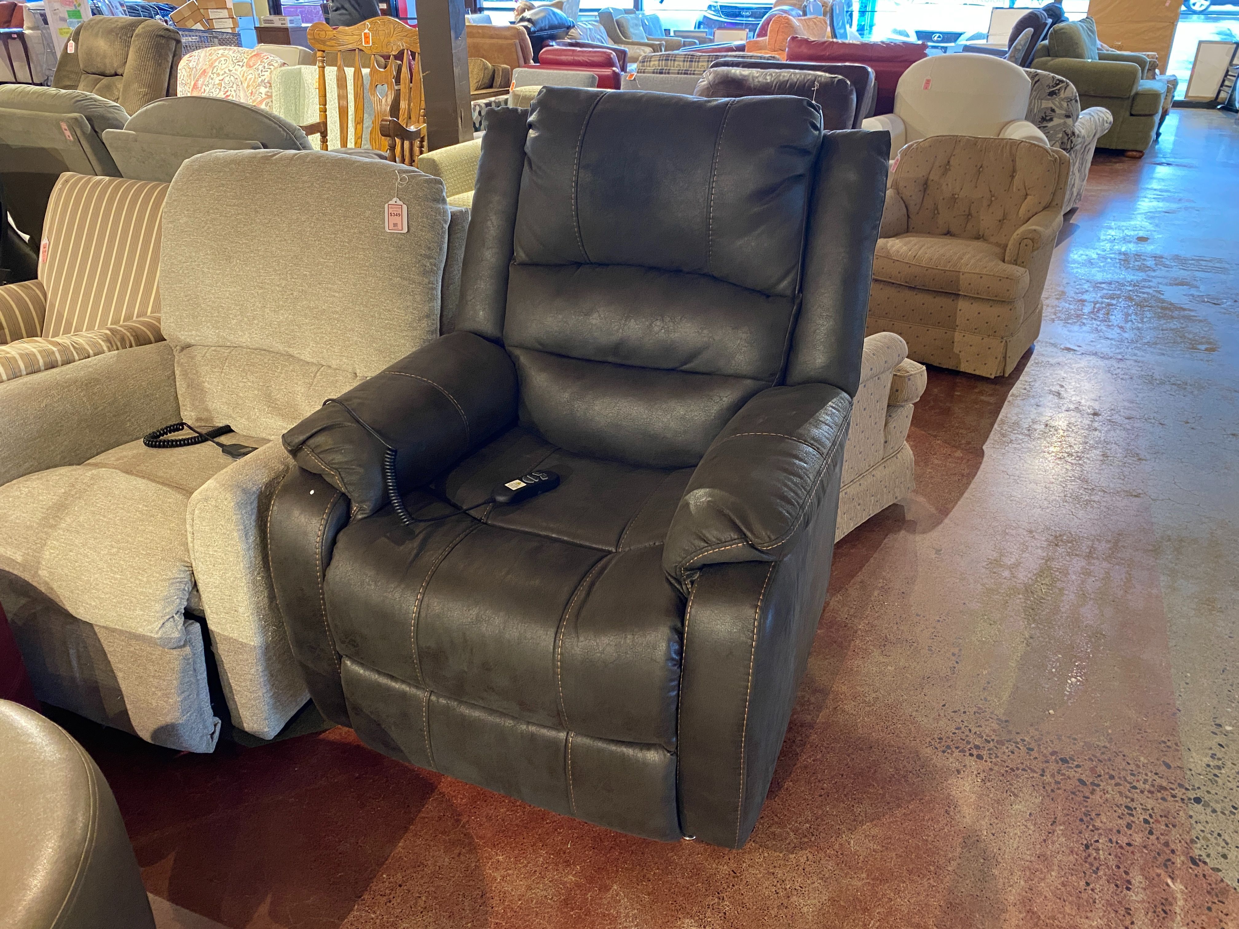 Power Recliner Chair with Attached Remote