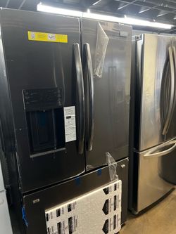 NEW OPEN BOX FRIGIDAIRE BLACK STAINLESS STEEL STANDARD DEPTH REFRIGERATOR