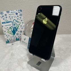 iPhone XR 64gb Unlocked 82% 🔋 Health In Very Good 7/10 Condition 