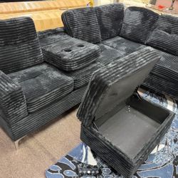 NEW SECTIONAL SOFA AND OTTOMAN WITH FREE DELIVERY 