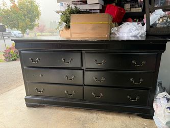 6 Drawer Dresser