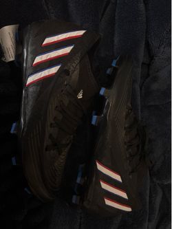 Soccer cleats