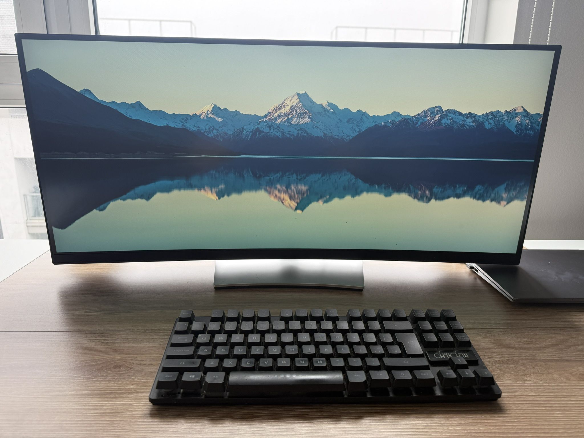34” Dell Curved Wide Monitor 3440x1440