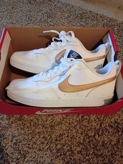Nike Gold