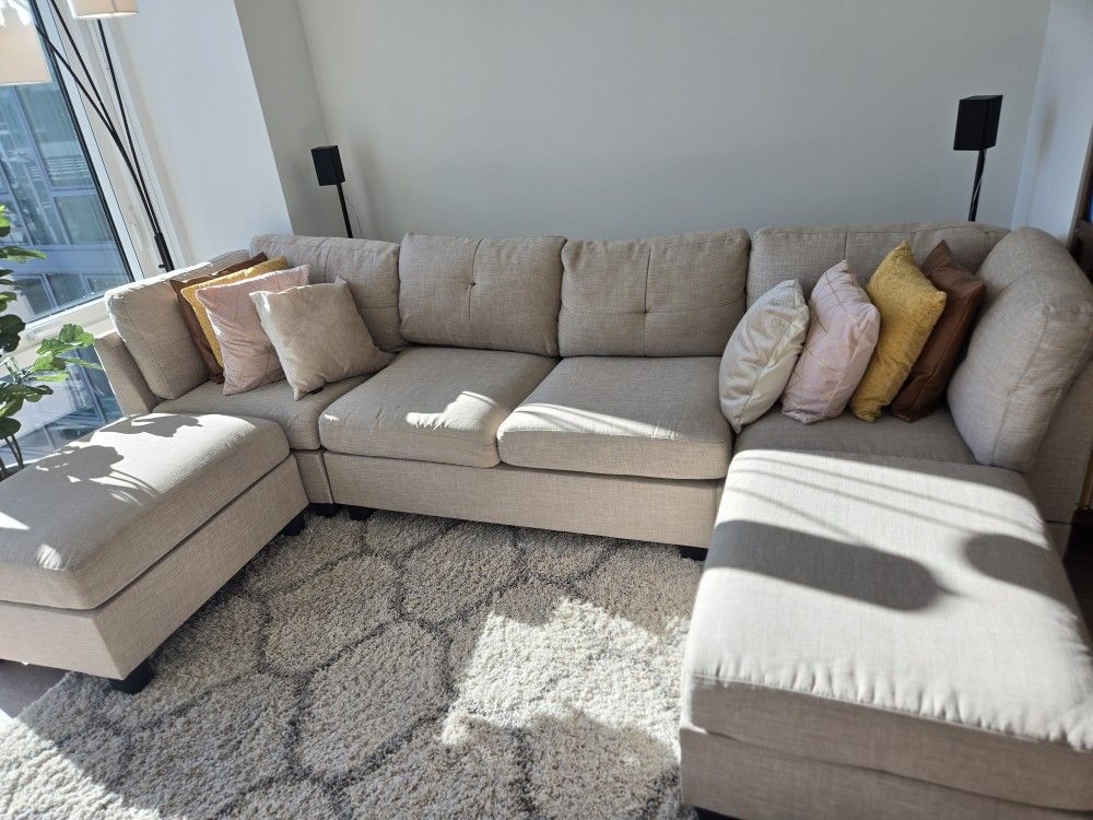 5 Piece Upholstered Sectional In Almond