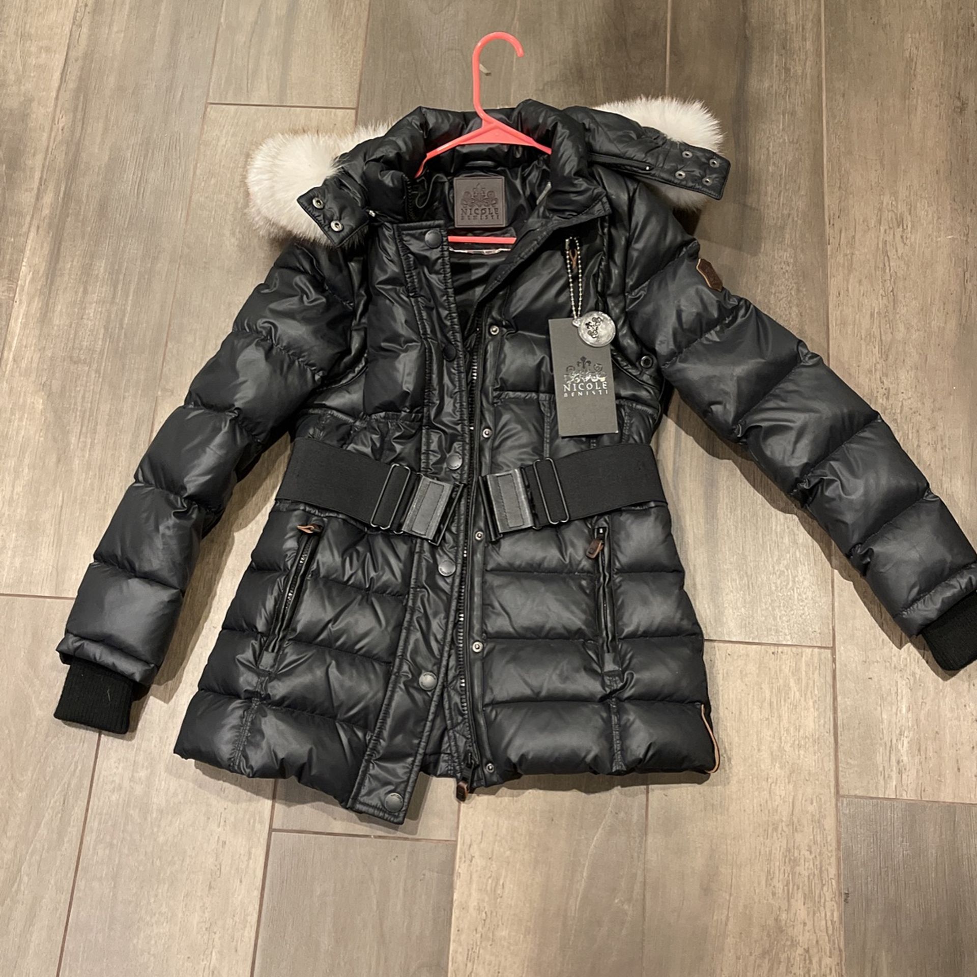 Womans New Black Jacket Sz Medium