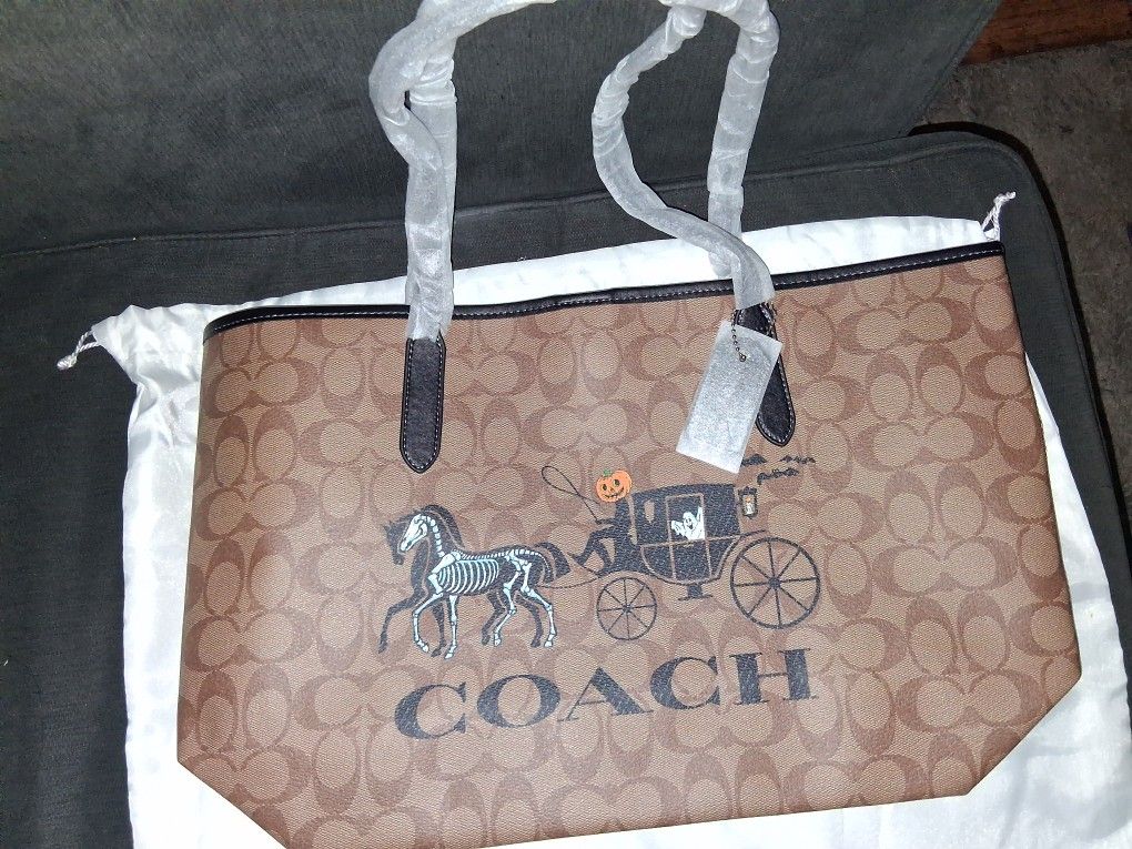 Coach Tote